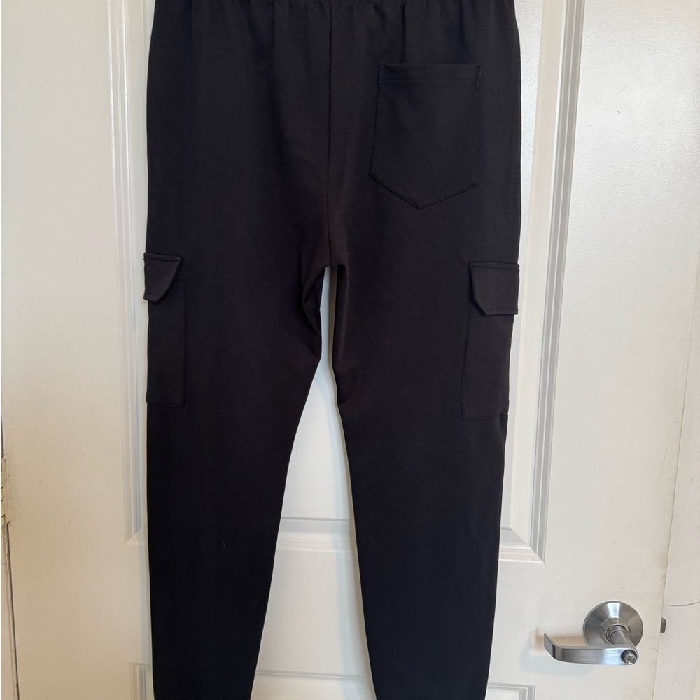 Triumph Men's Dark Cargo Pants